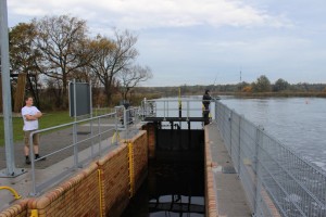 Schleuse Bahnitz, leider kann man hier die Havel nicht queren